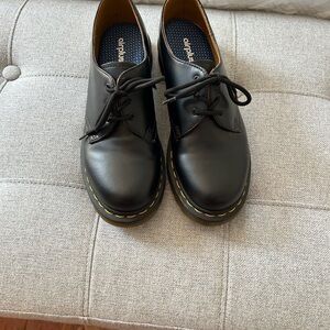 Doc Marten’s Oxford Black Leather Shoes